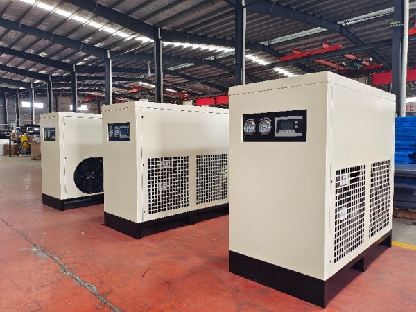 How to Select a Suitable Refrigerated Air Dryer for Screw Air Compressors